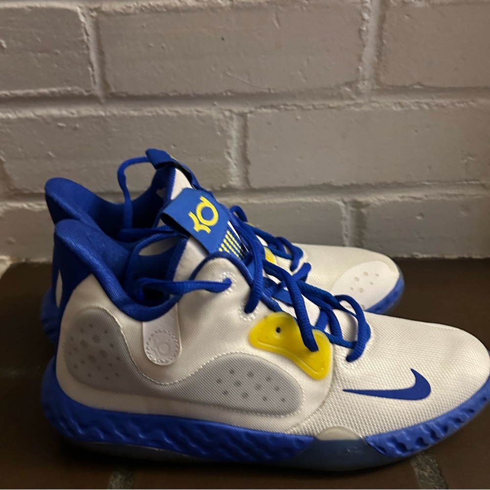 Nike KD Trey 5 VII White Racer Blue Basketball Shoes